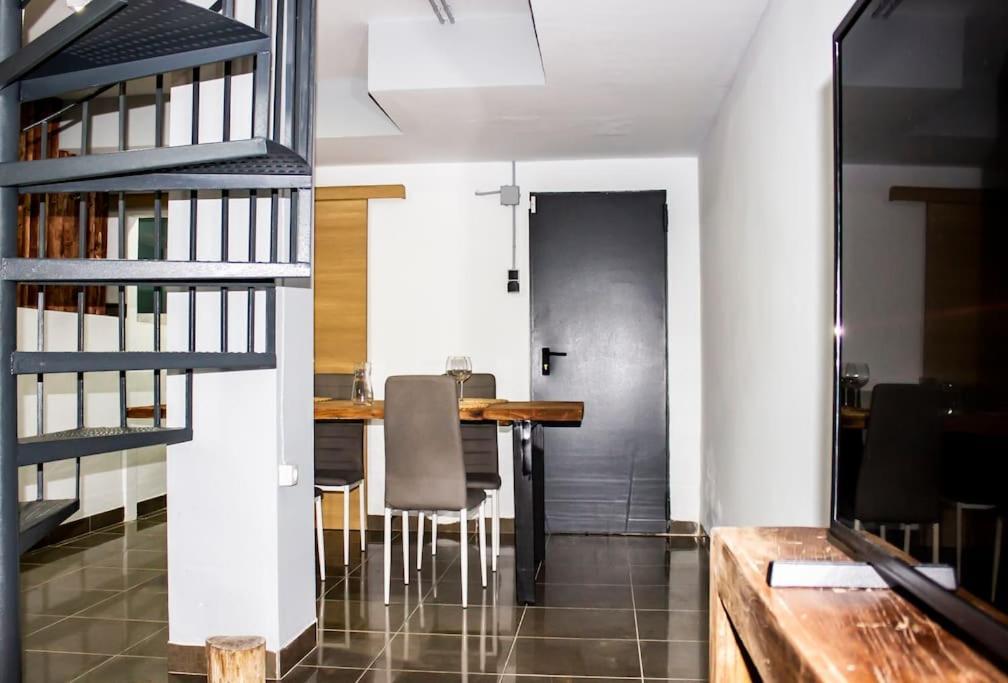 Elegant Apartament Beach Andalusia باليرميه المظهر الخارجي الصورة